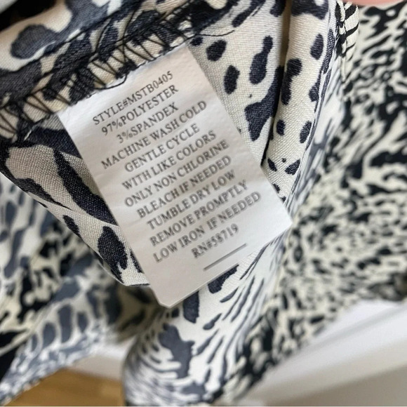 Notations Long Sleeve Collared Button Down Animal Print Black & Beige Bl… - Picture 2 of 7